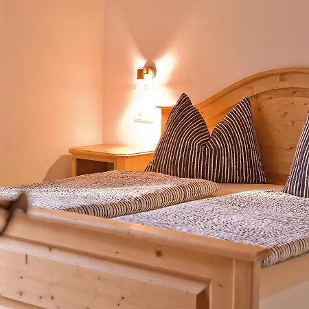 Plonerhof Apartment *